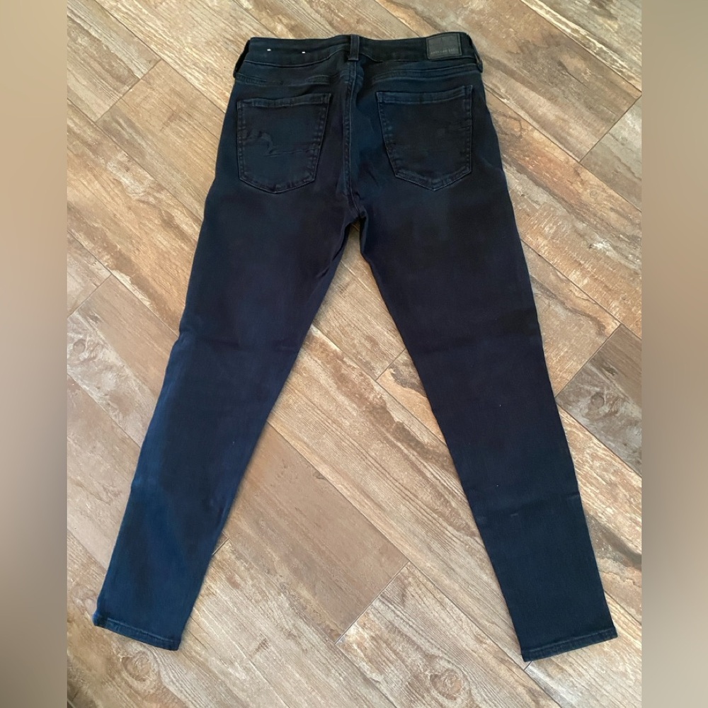 AE Jean
